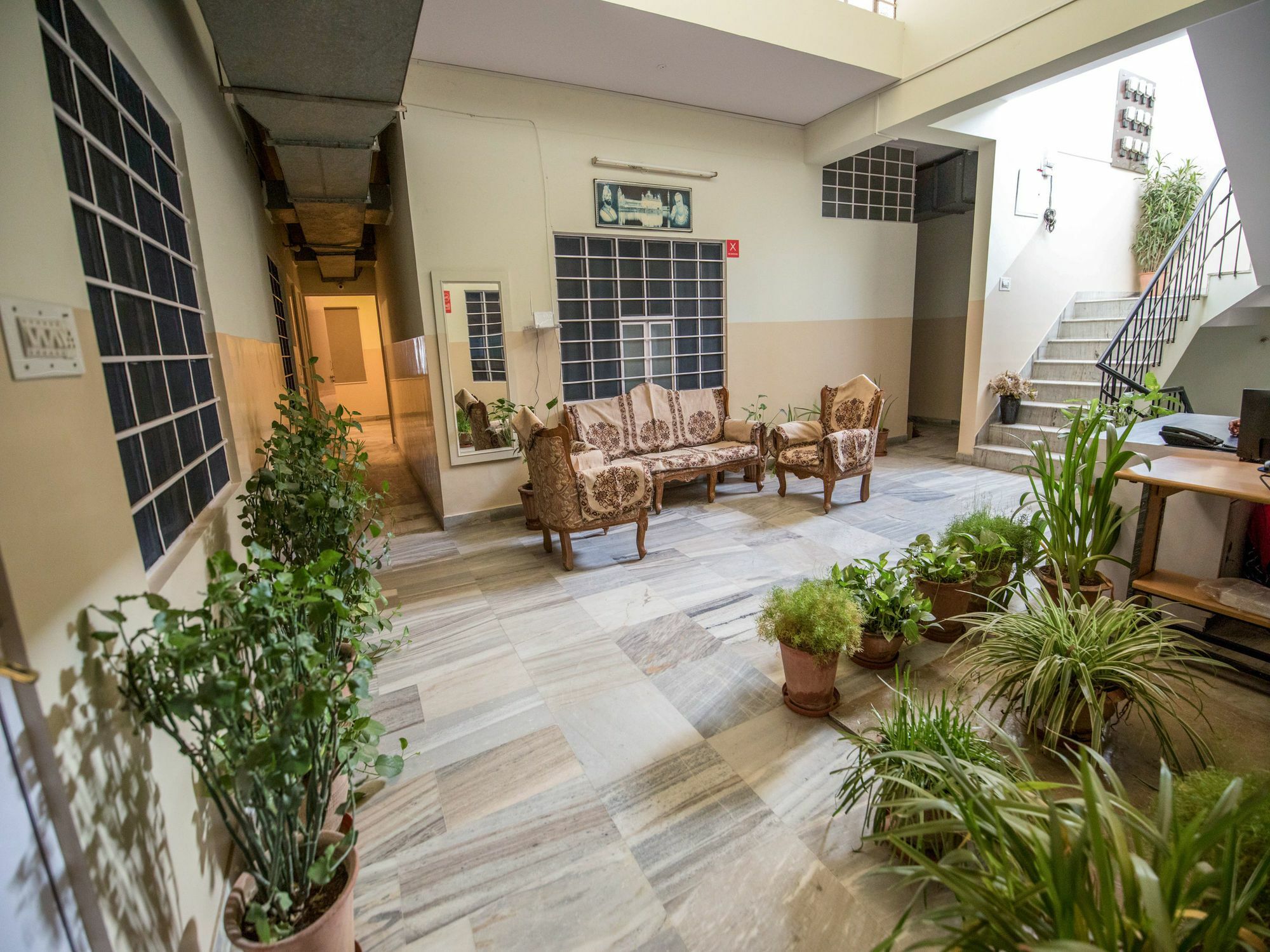 Oyo 13790 Hotel Satya Regency Τζαϊπούρ Εξωτερικό φωτογραφία