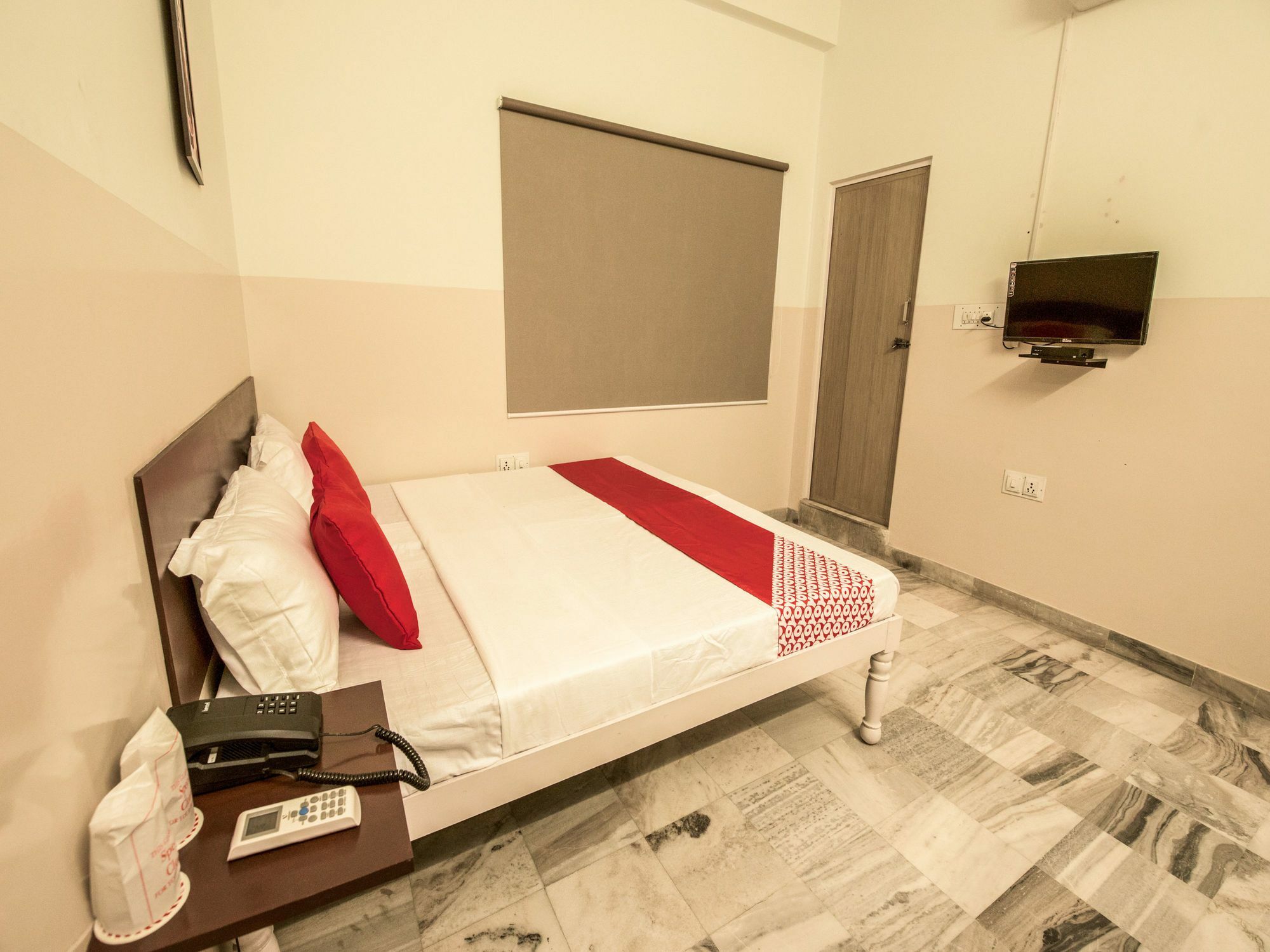 Oyo 13790 Hotel Satya Regency Τζαϊπούρ Εξωτερικό φωτογραφία